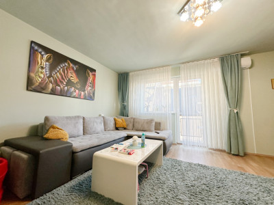 De vanzare apartament cu 2 camere decomandate cartierul Intre Lacuri