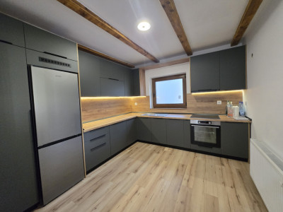 Case de vanzare Avrig imagine mica 3