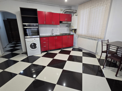 Apartament de inchiriat 2 dormitoare 2 balcoane Mihai Viteazul