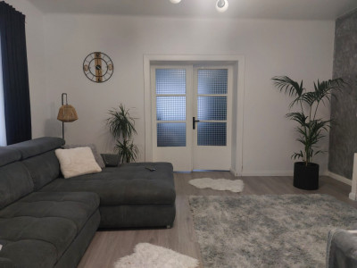 Case de vanzare Cisnadie imagine mica 2