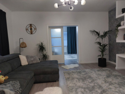 Case de vanzare Cisnadie imagine mica 4