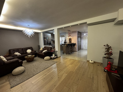 Casa de vanzare cu 4 camere 2 bai 100 mpu zona Turnisor Sibiu