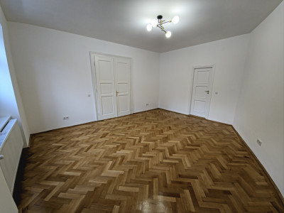 Spatii birouri de inchiriat Sibiu Centrul Istoric imagine mica 4