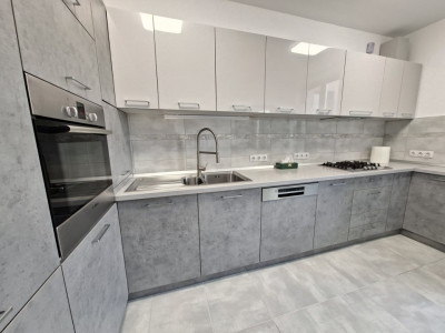 Case de vanzare Sura Mica Central-- imagine mica 9