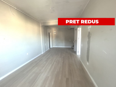 Apartament spatios 4 camere 2 bai 2 balcone si parcare  zona Turnisor