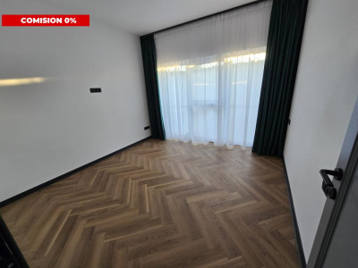 Apartament decomandat de vanzare 3 camere 2 locuri de parcare Turnisor