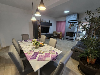 Case de vanzare Sibiu Selimbar imagine mica 2