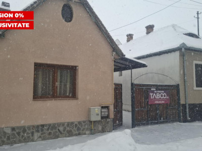 COMISION 0% Casa individuala de vanzare cu gradina acces auto si garaj