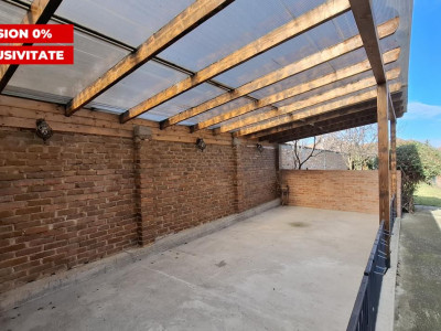 COMISION 0% Casa individuala de vanzare cu gradina acces auto si garaj