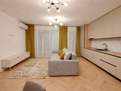 Apartament cu 3 camere prima închiriere lift si parcare subterana