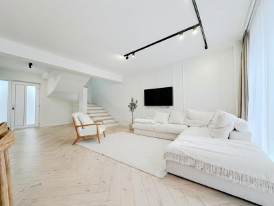 De vanzare casa la cheie cu parcare in cartierul Borhanci Cluj Napoca