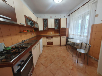 Case de vanzare Fagaras imagine mica 17