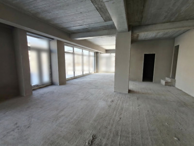 Spatii comerciale de inchiriat Sibiu Calea Surii Mici imagine mica 3