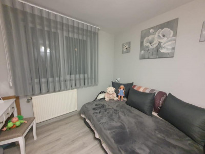 Apartament 2 camere 46 mp etaj 1 zona 13 Decembrie mobilat utilat