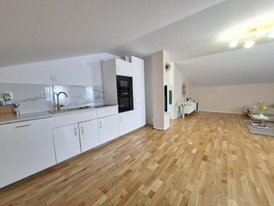 Case de vanzare Cisnadie imagine mica 7