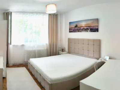 De vanzare apartament cu 2 camere la cheie chiar langa Iulius Mall