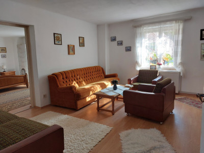 Case de vanzare Cisnadioara imagine mica 5