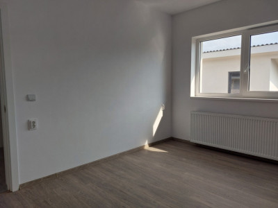 Case de vanzare Sacel imagine mica 16