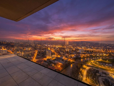 De vanzare apartament cu 3 camere finisat cu panorama exceptionala 
