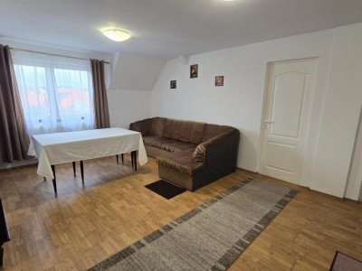 Apartament de inchiriat 3 camere 2 bai Terezian Sibiu