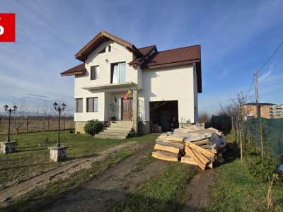 EXCLUSIVITATE- Casa individuala de vanzare 5 camere garaj Piata Cluj 