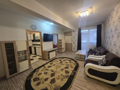 Apartament 3 camere de vanzare decomandat 71 mp zona Turnisor Sibiu