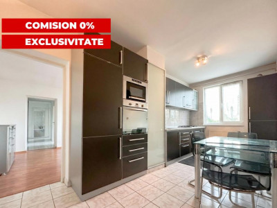 De vanzare apartament cu 4 camere mobilat zona Stadion Corvinul
