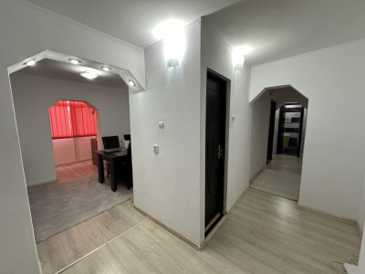 Apartamente de vanzare Calimanesti imagine mica 2