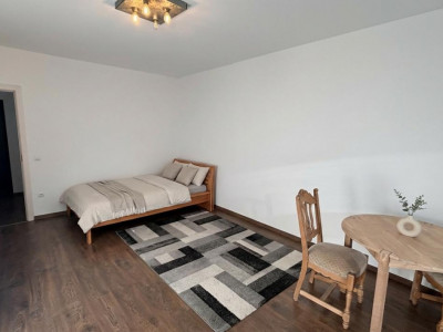 Garsoniera de inchiriat mobilata utilata prima inchiriere 