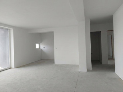 Apartament 91 mp 3 dormitoare 2 bai terasa loc parcare etaj 2 Cisnadie
