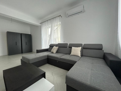 Apartament cu 2 camere decomadate nou de inchiriat in zona Selimbar