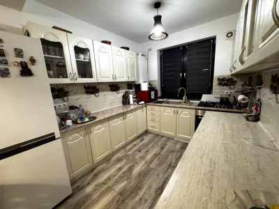 Case de vanzare Sibiu Selimbar imagine mica 2