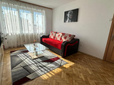Apartament de inchiriat 2 camere 54 mpu balcon zona Terezian Sibiu