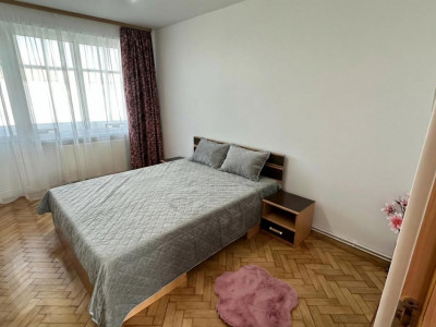 Apartament 54 mpu 2 camere de inchiriat balcon zona Terezian Sibiu