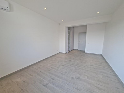 Case de vanzare Sura Mica imagine mica 25