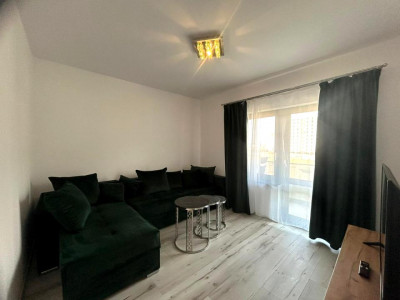 Apartament 2 camere de inchiriat decomandat cu balcon si loc parcare