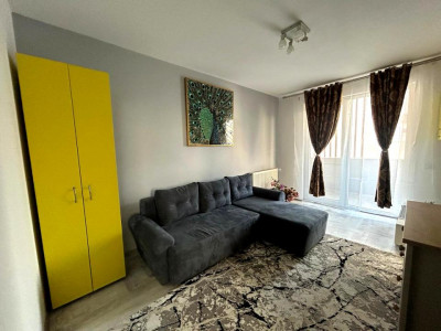 Garsoniere decomandata cu balcon de inchiriat in zona Calea Cisnadiei