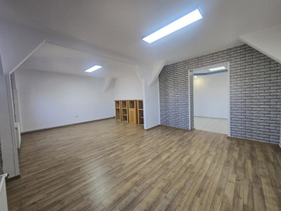 Spatii comerciale de inchiriat Sibiu Selimbar imagine mica 4