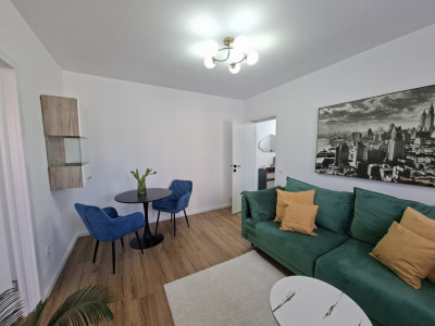 Apartament 2 camere de vanzare la etaj intermediar Milea Mihai Viteazu