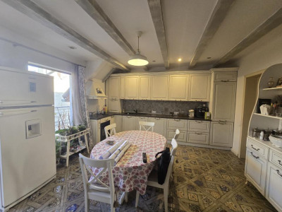 Apartament 4 camere 120mpu cu terasa de 12mp in zona Centrala Sibiu