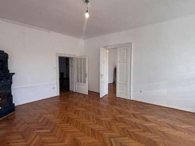 Spatii comerciale de inchiriat Sibiu imagine mica 5