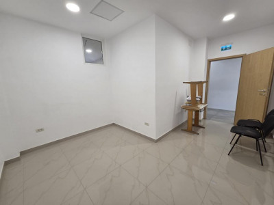 Spatii birouri de vanzare Fagaras imagine mica 8