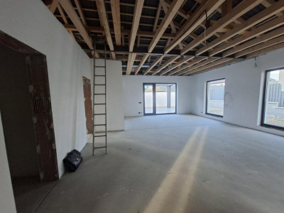 Case de vanzare Sura Mare imagine mica 10