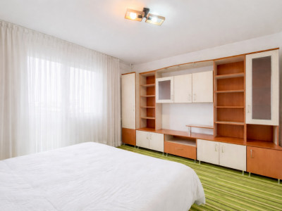 De vanzare apartament 3 camere in Cartierul Zorilor 2 balcoane