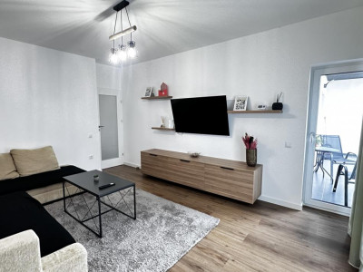Apartament mobilat utilat 2 camere balcon parcare zona Doamna Stanca