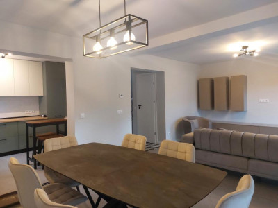 Case de vanzare Cisnadie imagine mica 1