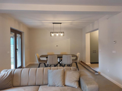 Case de vanzare Cisnadie imagine mica 6