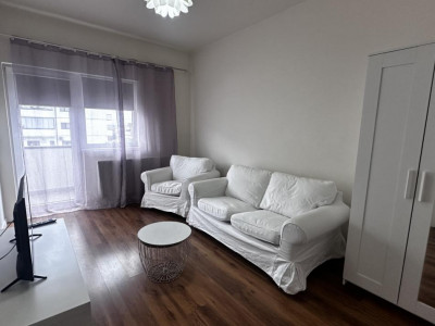 Apartament 2 camere mobilate utilate balcon parcare zona Tineretului