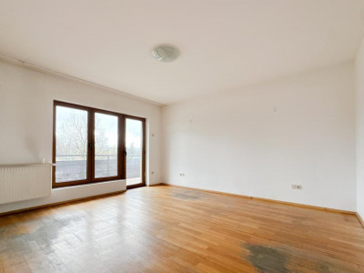 Apartament 3 camere cu parcare de vanzare Andrei Muresanu