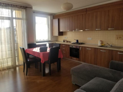 Apartament 3 camere 2 balcoane de inchiriat  60 mpu Selimbar Sibiu